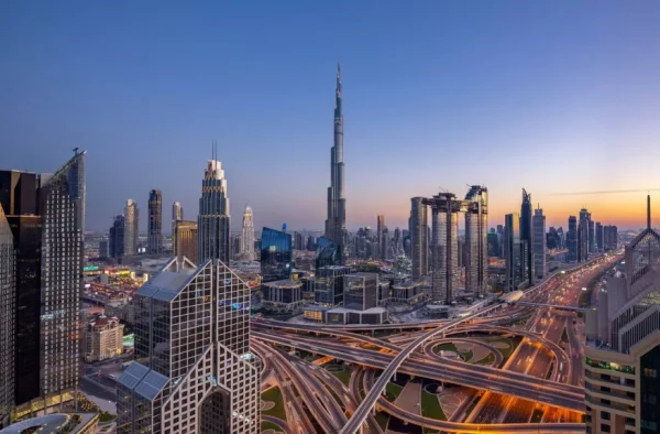 Ultimate Guide to Business Setup in Dubai: Costs, Steps & Best Free Zones